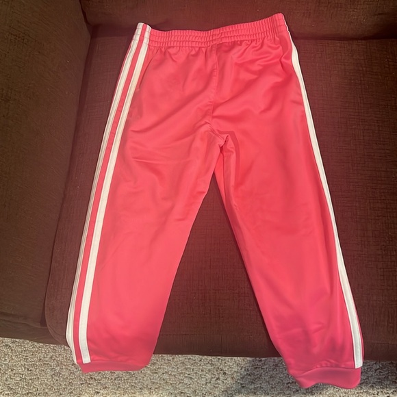 Adidas Girls Pink Hoodie Tracksuit Size 5 - Picture 3 of 5